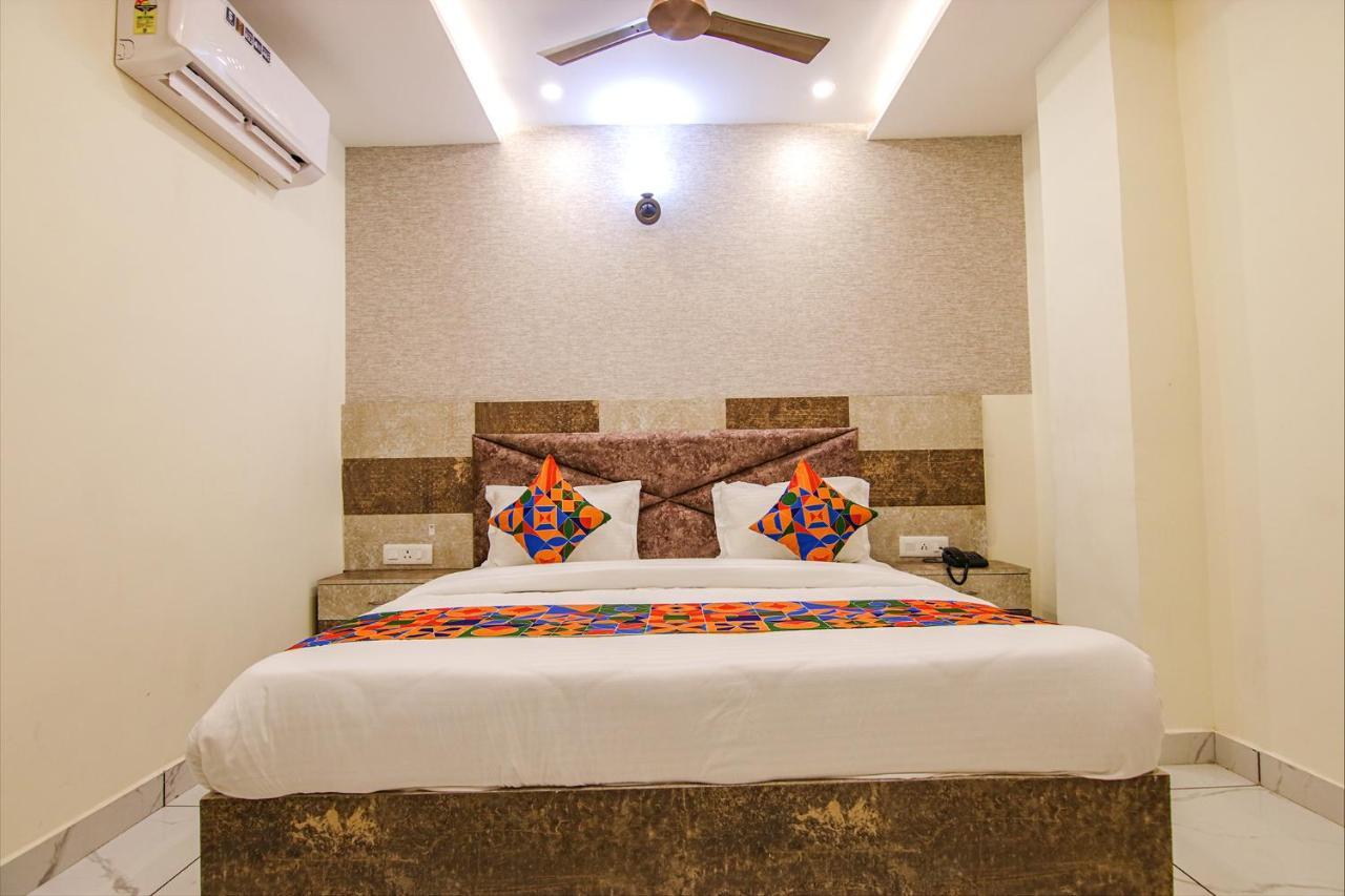 Fabhotel Meridian Inn Mohali エクステリア 写真