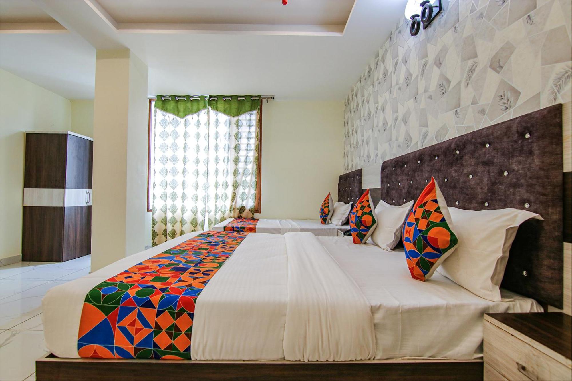 Fabhotel Meridian Inn Mohali エクステリア 写真